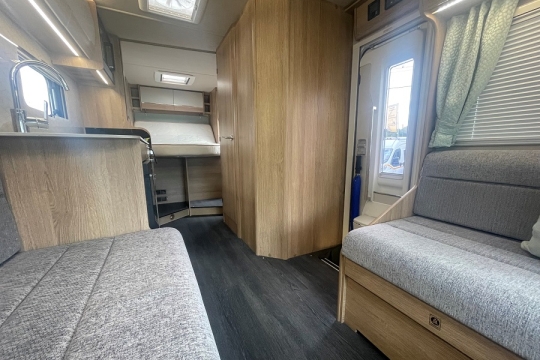 auto-trail-imala-730hb-interior-front-to-rear-RHS.jpg