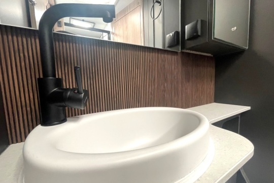 swift-kon-tiki-794-interior-bathroom-detail.jpg