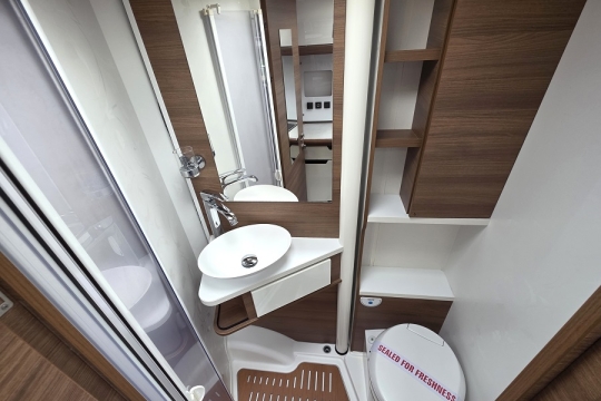 Rapido-Compact-C55-Interior-Washroom.jpg