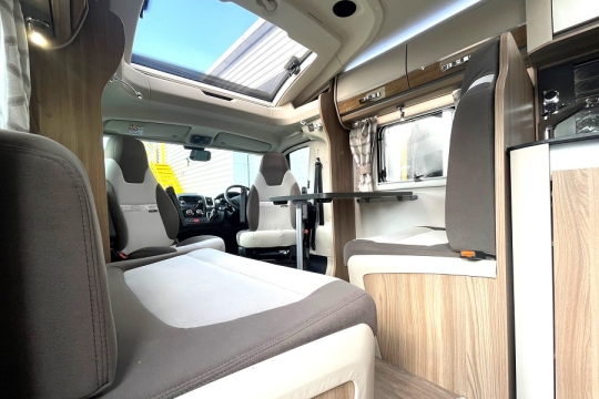 swift-bolero-714-sb-interior-lounge-from-door.jpg