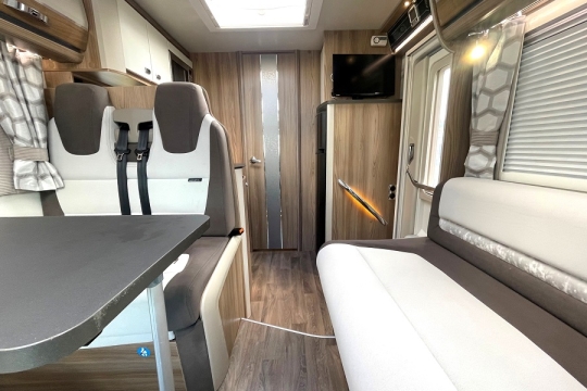 swift-bolero-714-sb-interior-front-to-rear.jpg