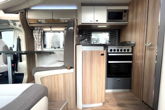 swift-bolero-714-sb-interior-overview-from-door.jpg