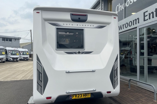 auto-sleepers-bourton-exterior-rear.jpg