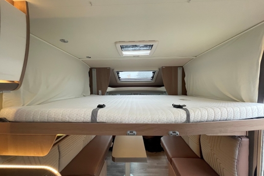 burstner-lyseo-harmony-line-680g-drop-down-bed.jpg