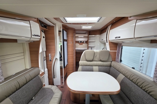 Carthago-Chic-C-Line-I-5-0-QB-L-Interior-Front-to-Rear.jpg