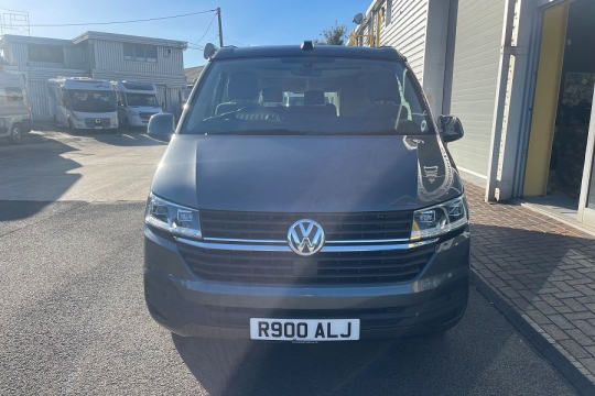 vw-california-surf-exterior-front.jpg