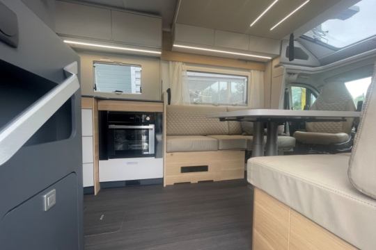adria-matrix-axess-600dt-interior-from-door.jpg