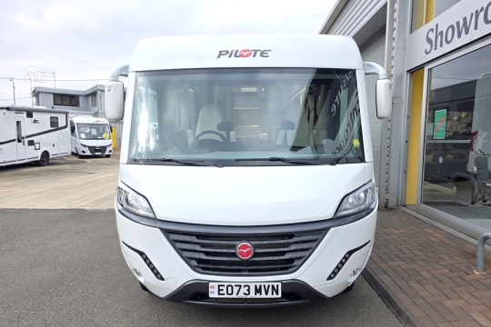 Pilote-G-740-FC-Evidence-Exterior-Front.jpg
