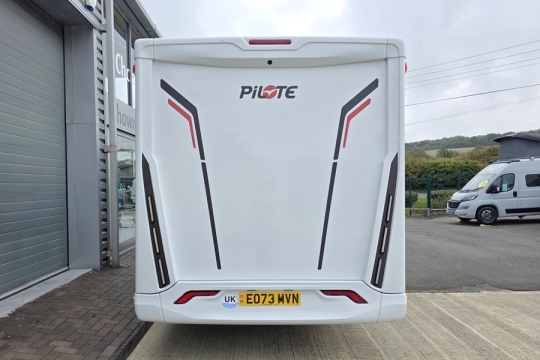 Pilote-G-740-FC-Evidence-Exterior-Rear.jpg