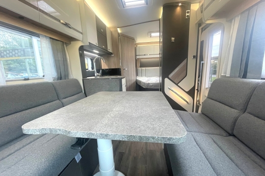 Swift-voyager-564-interior-lounge-to-rear.jpg