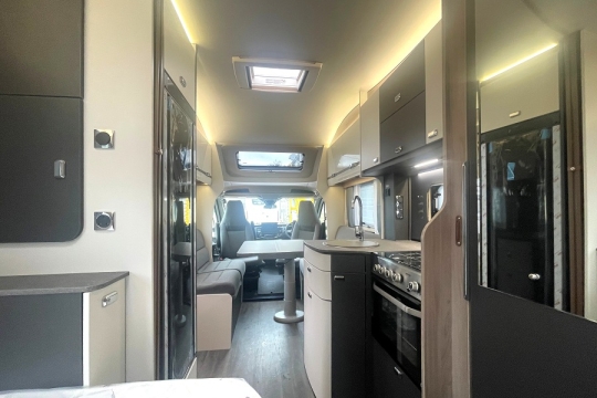 Swift-voyager-564-interior-rear-to-front.jpg