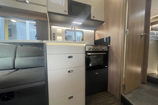 swift-escape-684-interior-kitchen.jpg