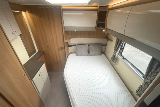 bailey-autograph-79-2f-interior-bedroom.jpg