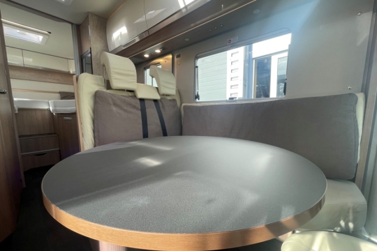 laika-ecovip-h3119-interior-dining-table.jpg