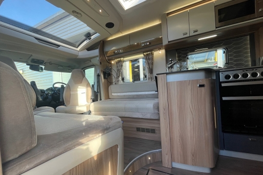 swift-bessacarr-574-interior-from-door.jpg