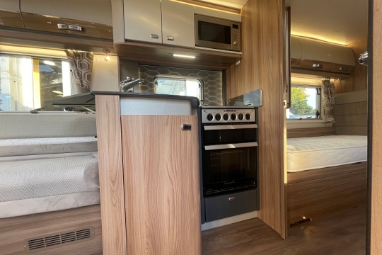 swift-bessacarr-574-interior-overview.jpg