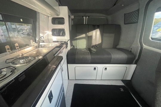 vw-transporter-interior-overview.jpg