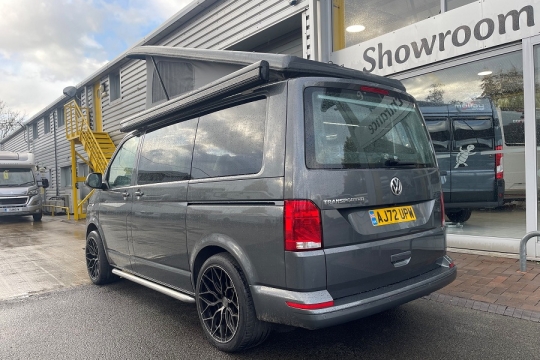 vw-transporter-exterior-rear-side.jpg