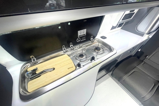 vw-transporter-interior-kitchen-top.jpg