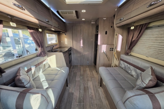 Auto-Sleepers-Burford-Interior-Front-to-Rear.jpg
