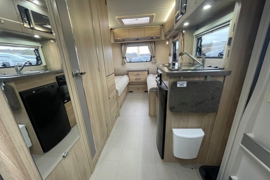 elddis-evolution-120-interior-to-rear.jpg