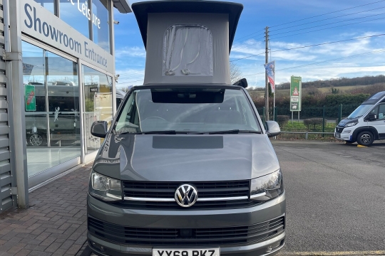 vw-transporter-8-ball-exterior-front.jpg