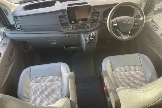 auto-trail-f60-interior-cab.jpg