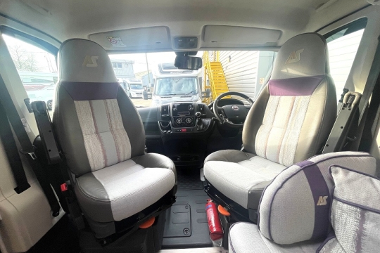 auto-sleepers-kingham-interior-cab-seats.jpg