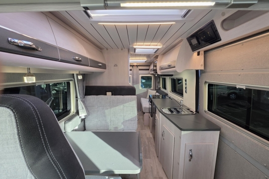Auto-Sleepers-Fairford-Interior-Front-to-Rear.jpg