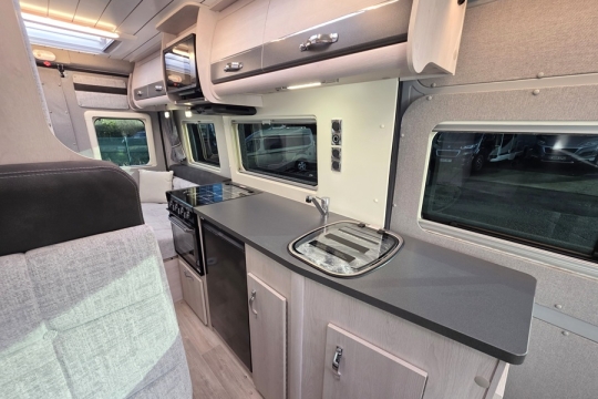 Auto-Sleepers-Fairford-Interior-Kitchen.jpg