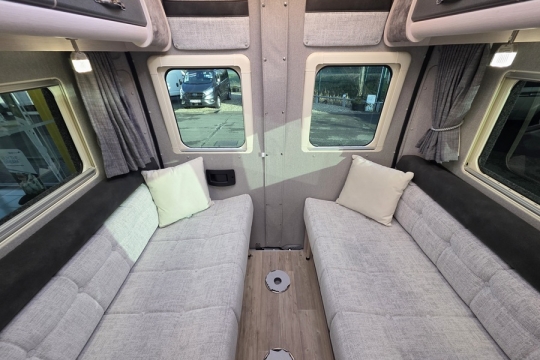 Auto-Sleepers-Fairford-Interior-Rear-Lounge.jpg