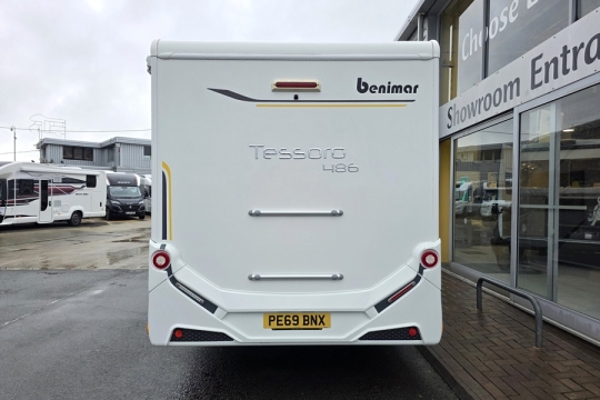 Benimar-Tessoro-486-Exterior-Rear.jpg