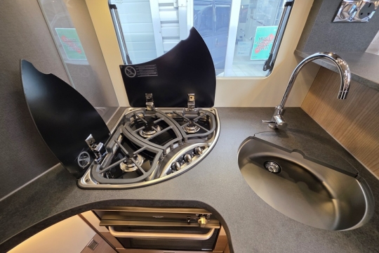 Carthago-C1-Tourer-T-149-RB-LE-Interior-Kitchen-Top.jpg