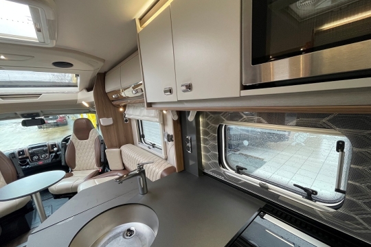 swift-bessacarr 599-interior-kitchen-close.jpg