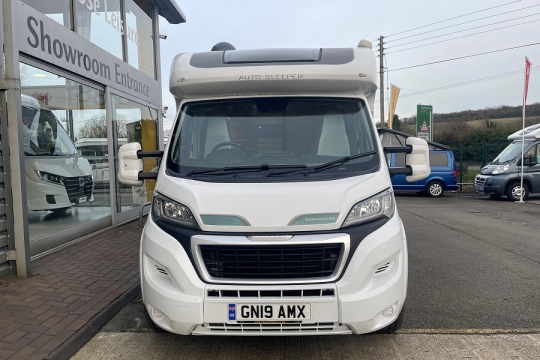 auto-sleepers-corinium-rb-exterior-front.jpg