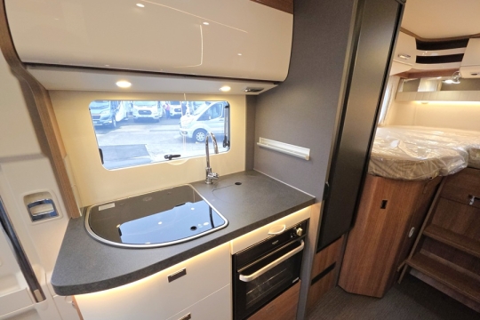 Carthago-C2-tourer-I-143-KB-LE-Interior-Kitchen.jpg