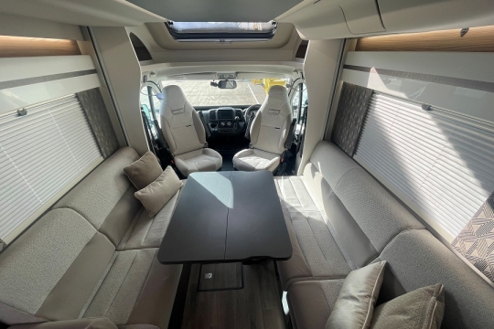 swift-escape-640-interior-front-lounge.jpg