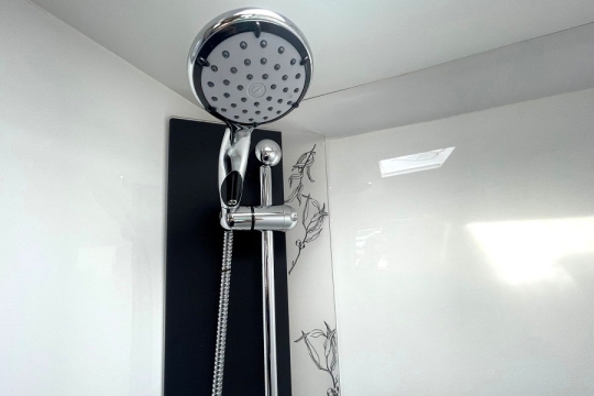 bailey-adamo-interior-shower-detail.jpg