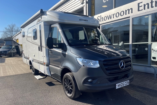 hymer-xperience-ML-T-580-exterior-front-side.jpg