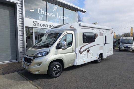 Elddis-Porthos-175-Exterior-Front-Side.jpg