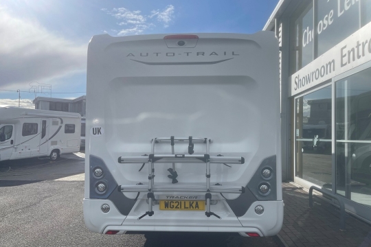 auto-trail-tracker-lb-exterior-rear.jpg