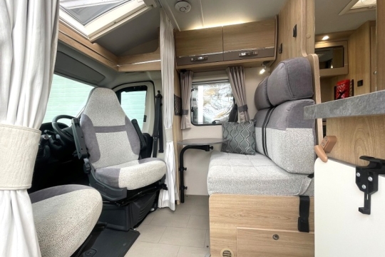 elddis-accordo-interior-from-door.jpg
