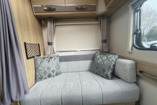 elddis-accordo-interior-sofa.jpg