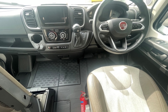auto-sleepers-fairford-interior-cab.jpg