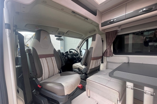 auto-sleepers-fairford-interior-front-seats.jpg