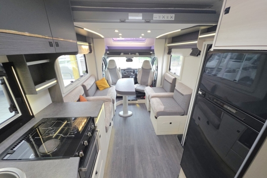 Chausson-Titanium-Premium-640-Interior-Rear-to-Front.jpg