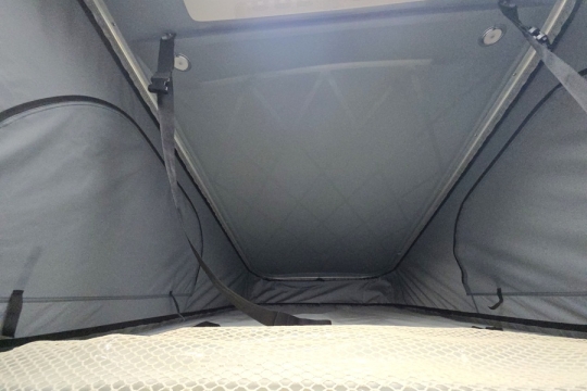 Auto-Sleepers-Active-KB-635-Interior-Pop-Top.jpg