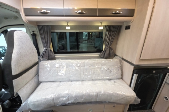 Auto-Sleepers-Kingham-Interior-Settee.jpg