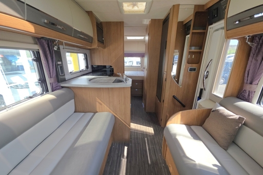 Auto-Trail-Tracker-RB-Interior-Front-to-Rear.jpg