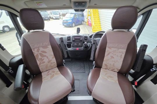 Bailey-Autograph-540-Interior-Cab.jpg